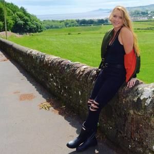 Meet your Posher, Alexandra